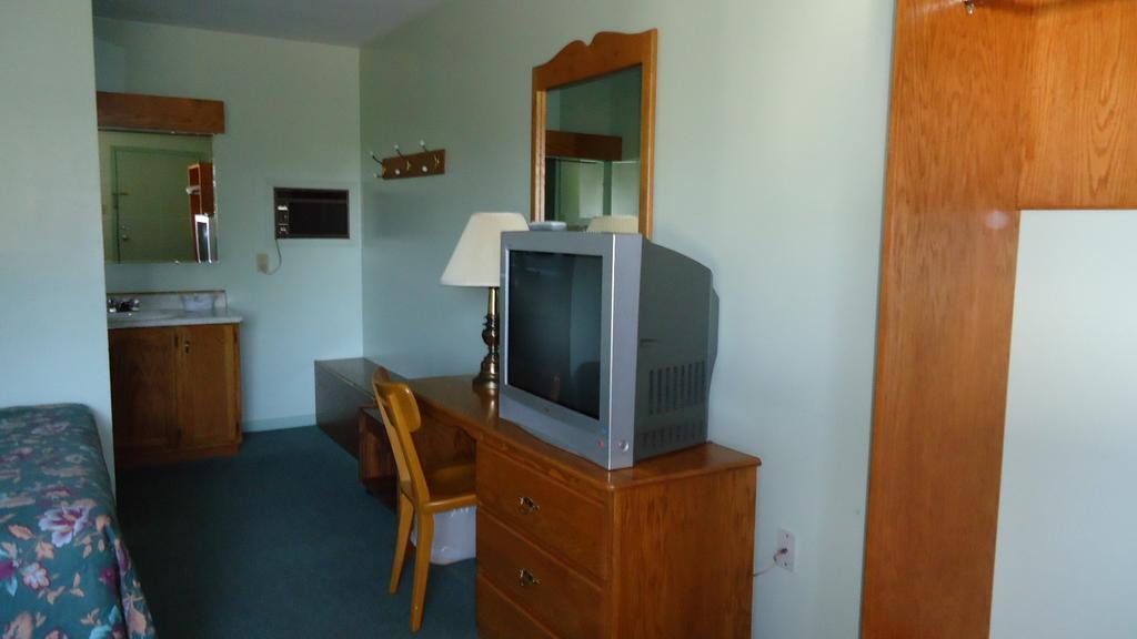 Stiles Motel Hill View Woodstock Habitación foto